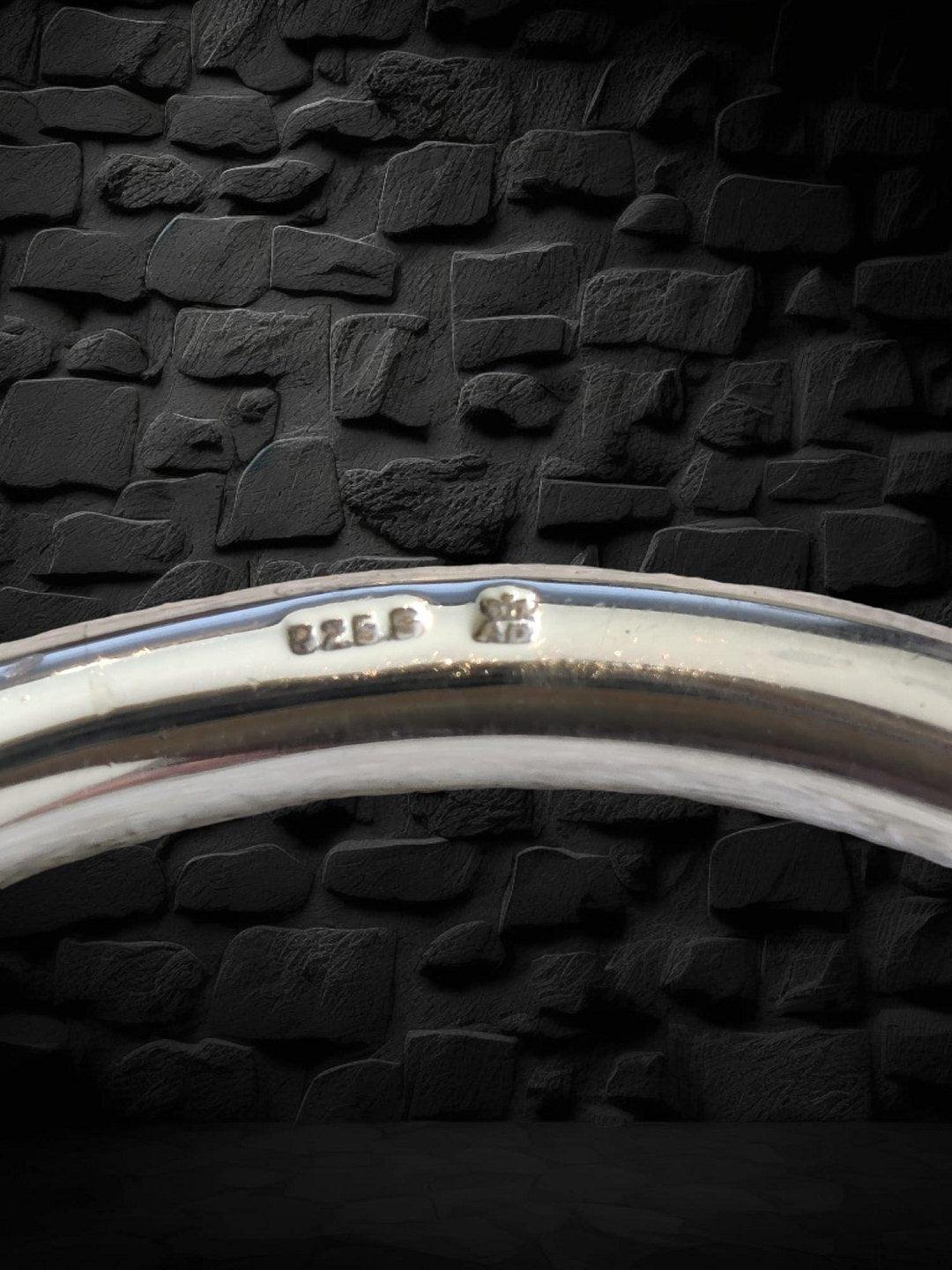 A. Dragsted specielt fremstillet sterling sølv armring.