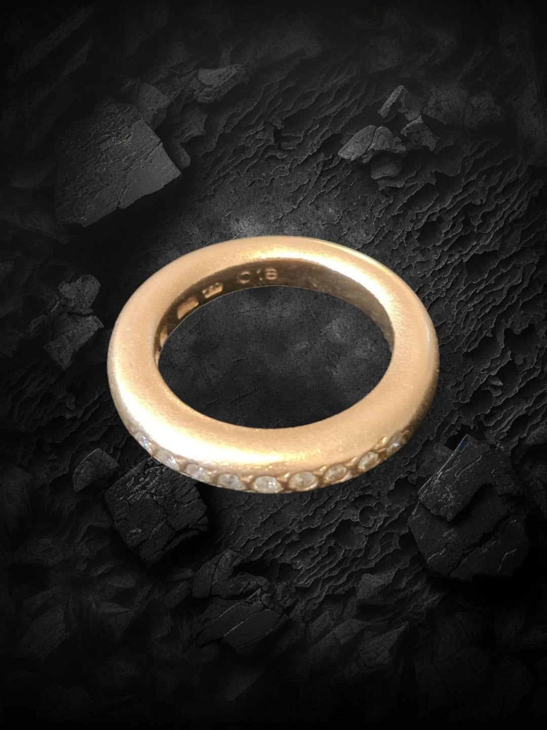 Margit Engell Collection 18 karat (750) gold ring with 9 brilliants (0.18c)